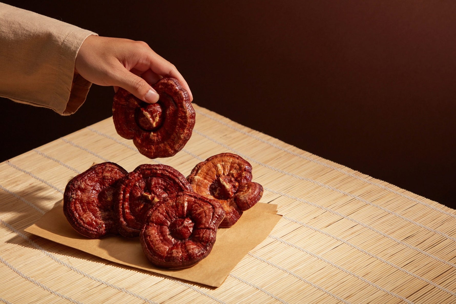 Reishi (Ganoderma lucidum) – grzyb z czterotysięczną historią